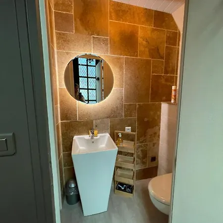 Appartamento Nuit Comme Un Chevalier! Coeur Historique - Hypercentre. Troyes