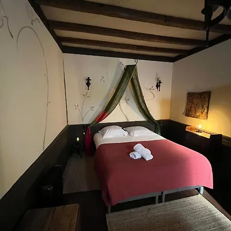 Nuit Comme Un Chevalier! Coeur Historique - Hypercentre. Apartment Troyes