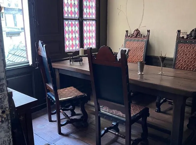 Nuit Comme Un Chevalier! Coeur Historique - Hypercentre.